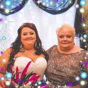 Meet your Posher, Debbie